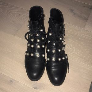 ZARA booties black  with pearl details, size 37